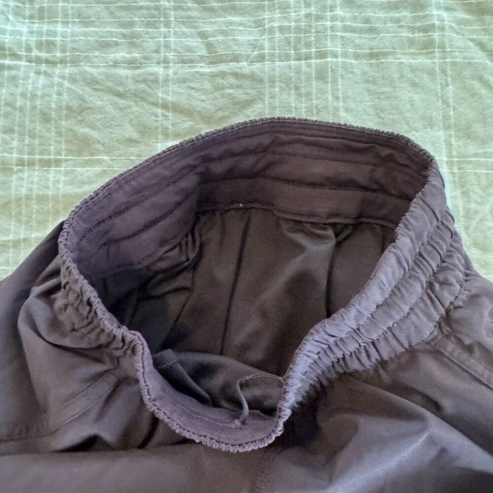 Lululemon Tracker Short V *4